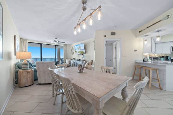 Beachfront 3BR*Gorgeous Views*Indoor/Outdoor Pool - Image 3