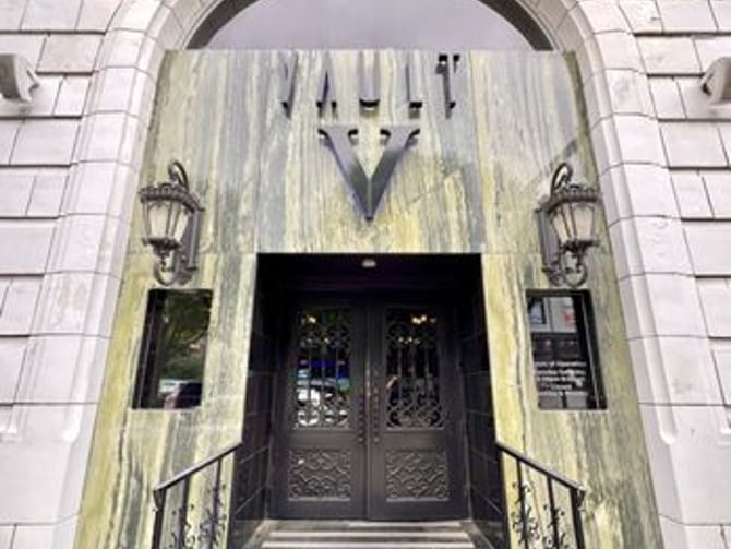 VAULT